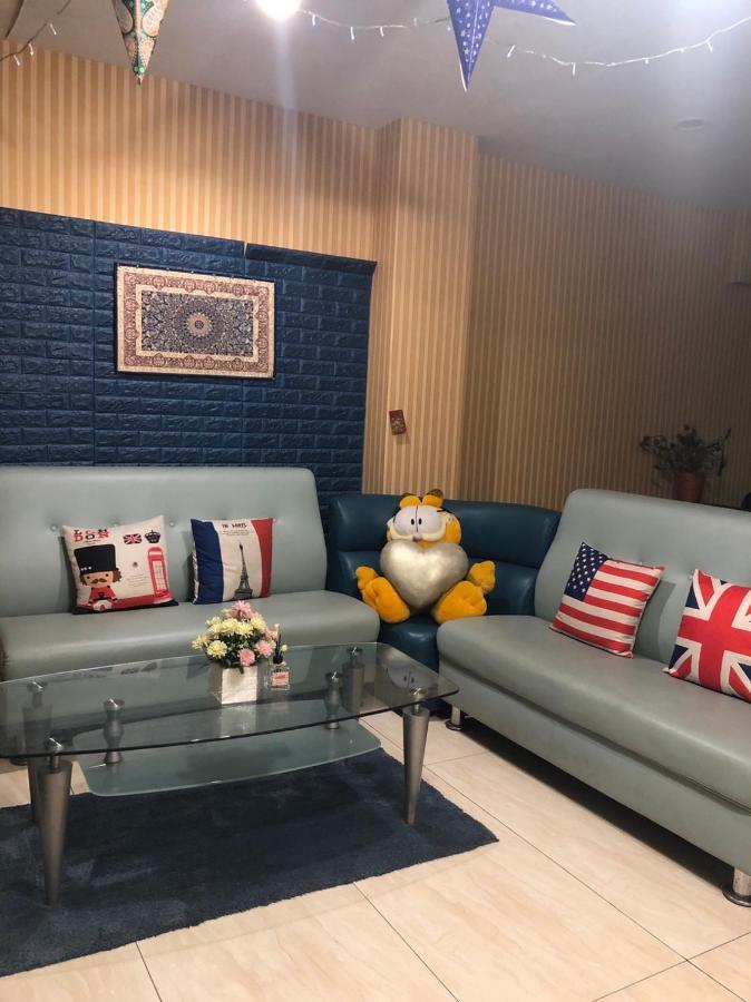 Boston Plus Hotel Chiayi Extérieur photo